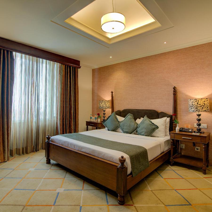 Godwin Haridwar Hotel Exterior photo