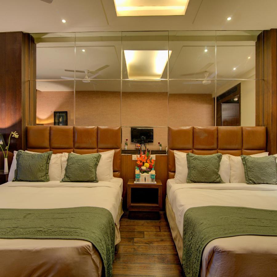 Godwin Haridwar Hotel Exterior photo