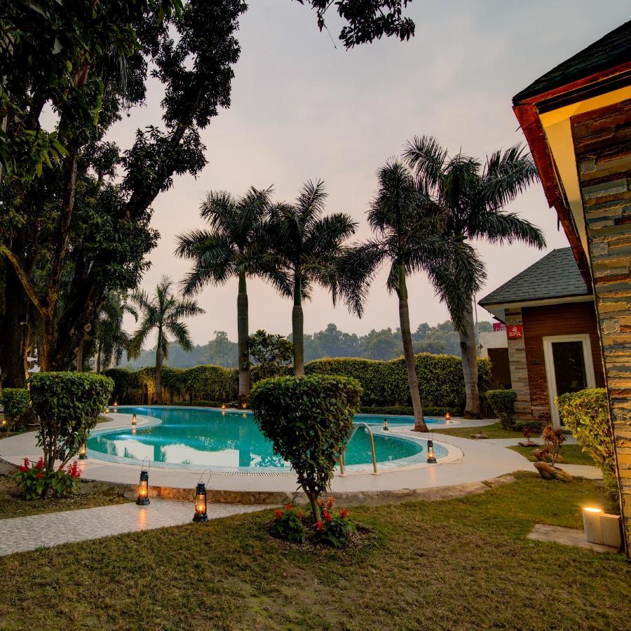 Godwin Haridwar Hotel Exterior photo