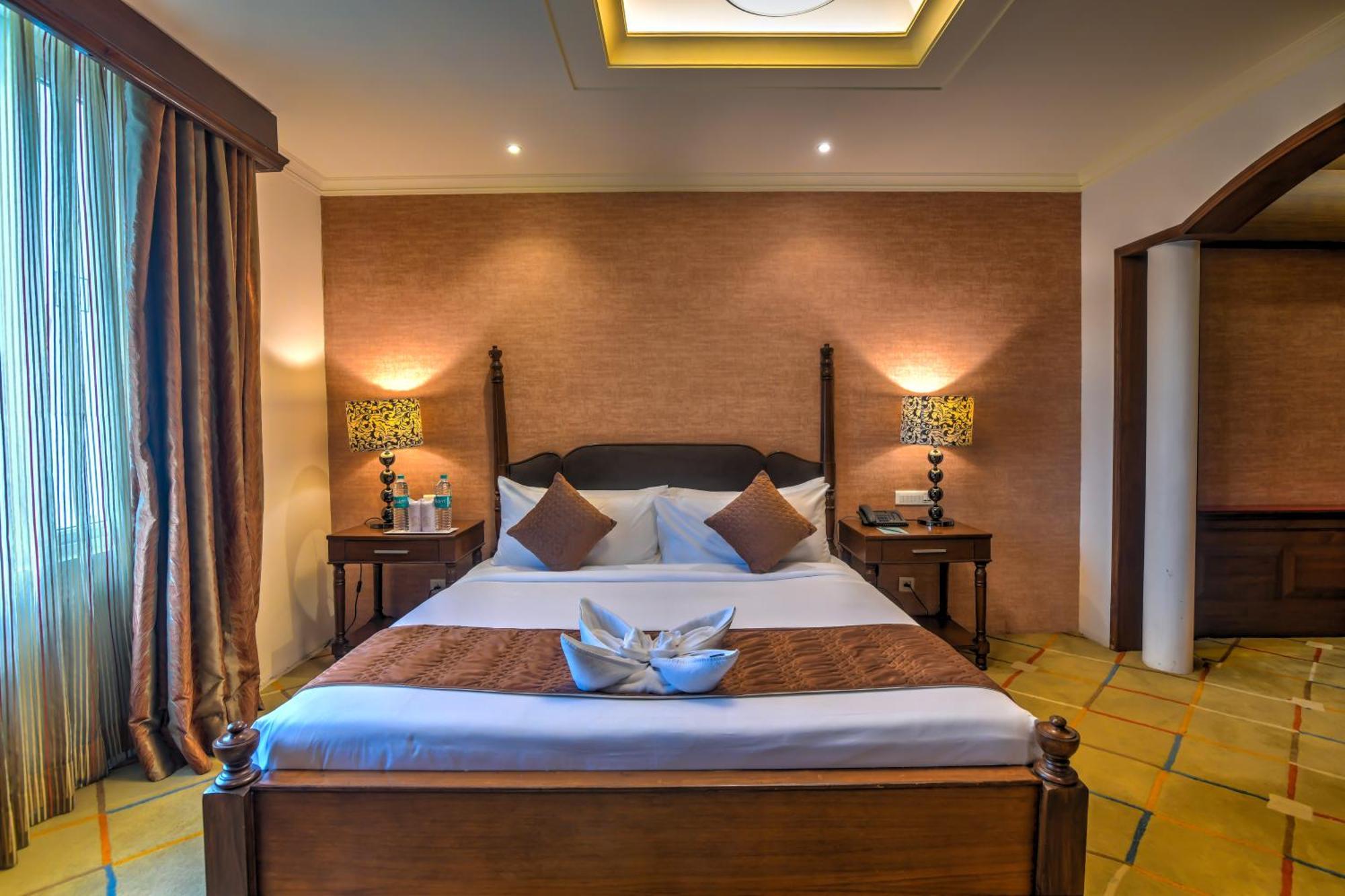 Godwin Haridwar Hotel Exterior photo
